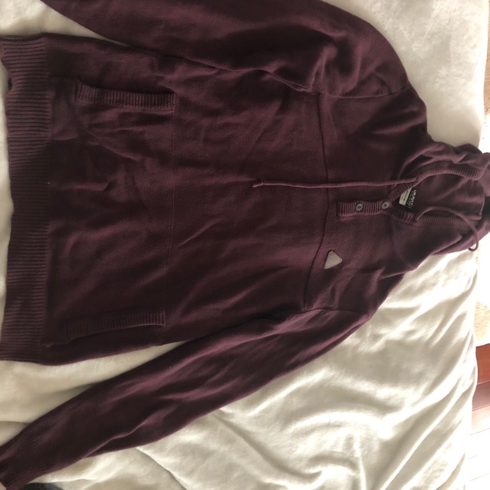 A heading nowhere Dravus sweater in maroon.